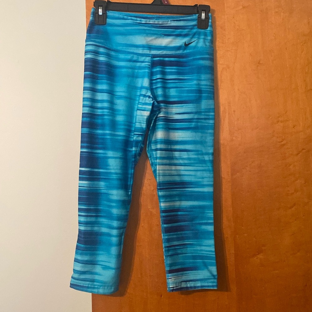 Nike leggings